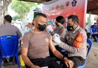 Ratusan-Anggota-dan-ASN-Polri-Polda-NTT-Mendapat-Suntikan-Vaksin-Boster