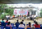 Jumat-Curhat-di-Penfui,-Dirintelkam-Polda-NTT-diberi-Pantun-Oleh-Warga