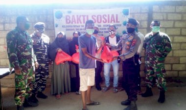 Bhakti-Sosial-Keluarga-Besar-TNI-Polri-Barina-Kupang-Salurkan-Bantuan-Paket-Sembako-Kepada-Para-Mahasiswa-yang-Memilih-Tidak-Pulang-Kampung