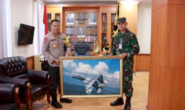 Kapolda-NTT-Terima-Kunjungan-Silaturahmi-Dari-Danlanud-Eltari-Kupang