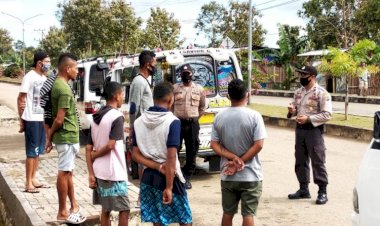 Kanit-Binmas-Polres-TTU-Imbau-Warga-Dalam-Memasuki-New-Normal-Agar-Selalu-Ikuti-Protokol-Keshatan