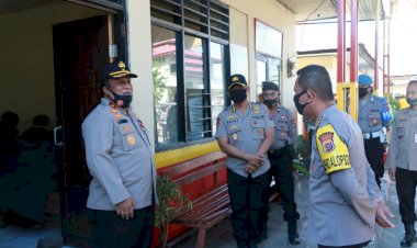 Wakapolda-NTT-Lakukan-Pengecekan-Ruangan-Satker-di-Mapolda-NTT