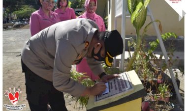 Kapolres-Mabar-Resmikan-Kantor-Bhayangkari-dan-Posyandu