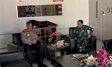 Kapolda-NTT-Berpamitan-dengan-Dandrem-161-Wirasakti-Kupang