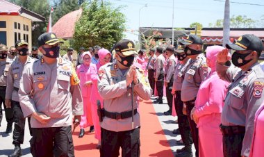 Kunker-ke-Polres-Kupang,-Kapolda-NTT-Disambut-Hangat-Anggota