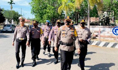 Bawa-Pesan-Sinergitas,-Kapolres-Belu-dan-Pejabat-Utama-Long-March-Menuju-Kodim-1605-Belu-dan-Subden-POM