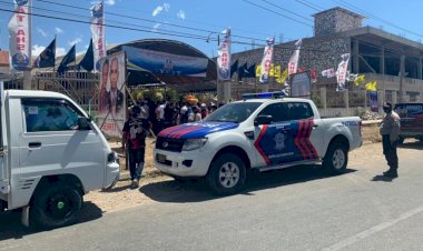 Dihadiri-Banyak-Massa-Pendukung,-Deklarasi-Paket-SEHATI-Dijaga-Ketat-Aparat-Polres-Belu