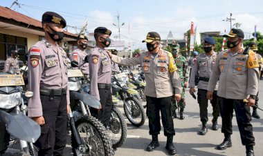 Kunjungan-Ke-Polres-Sumba-Barat,-Kapolda-NTT-:-Lakukan-Pengawalan-dan-Pengamanan-Pada-Setiap-Tahapan-Pilkada-Demi-Terwujudnya-Pilkada-yang-Aman