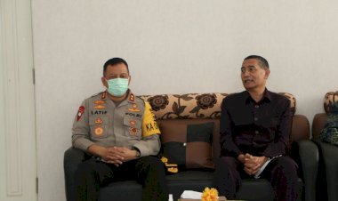 Tingkatkan-Kerja-Sama,-Kapolda-NTT-Silaturahmi-Dengan-Rektor-Universitas-Muhamadyah-Kupang