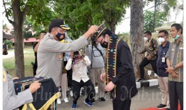 Menpan-RB-Kunjungi-Polres-Manggarai-Barat