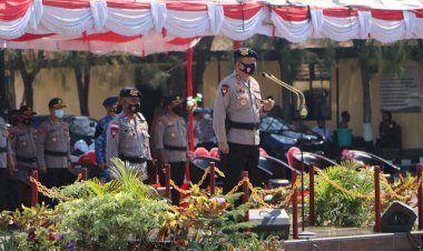 Kapolda-NTT-Buka-Pendidikan-Pembentukan-Bintara-Polri-Tahun-Anggaran-2020/2021-di-SPN-Polda-NTT