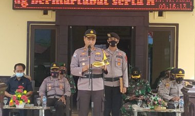 Kapolres-Ngada-Pimpin-Apel-Gelar-Pasukan-Operasi-Lilin-Turangga-2020