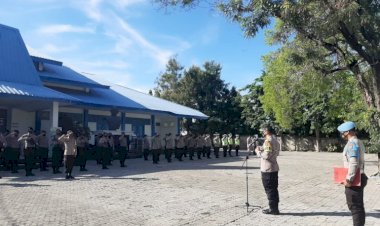 Di-Sumba-Timur-Ratusan-Personel-Gabungan-TNI-Polri-Amankan-Rapat-Pleno-Tingkat-Kabupaten