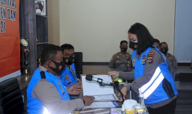 Polda-NTT-Gelar-Penandatanganan-Pakta-Integritas-dan-Pengambilan-Sumpah-Seleksi-Sespimen-dan-Sespimma-Polri-T.A.-2021