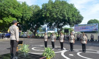 Kapolres-AKBP-Sajimin,-S.I.K,-M.H.-Pimpin-Sertijab-Sejumlah-Pejabat-Di-Mapolres-Sikka