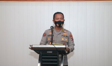 Tingkatkan-Kemampuan-Personel,-Bidhumas-Polda-NTT-Selenggarakan-Pelatihan-Menulis-Berita,-Fotografer-dan-Cameramen