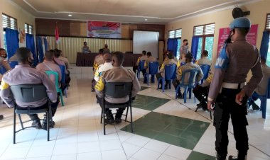 Gandeng-Dinas-Kesehatan,-Polres-TTU-Gelar-Pelatihan-Tracer-Covid-19-Bagi-Personel-Bhabinkamtibmas