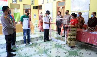 Kapolres-dan-Bupati-TTS-Launching-Kampung-Tangguh-di-Desa-Sopo