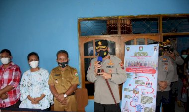 Tinjau-Kampung-Tangguh-Pasola,-Kapolda-NTT-Beri-Motivasi-dan-Bantuan