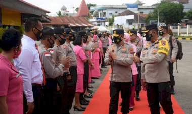 Polres-Sumba-Barat-Sambut-Kunjungan-Kerja-Kapolda-NTT-Bersama-Rombongan