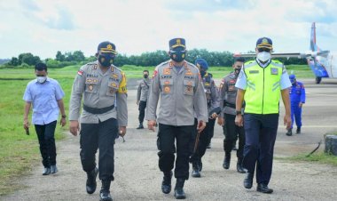 Kapolda-NTT-Terjun-Langsung-Tinjau-Bencana-Alam-di-Adonara