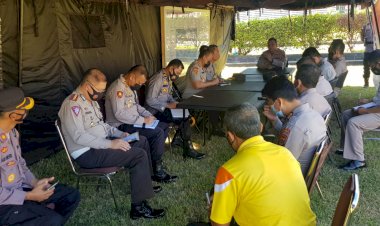 Kapolda-NTT-Ucapkan-Terimakasih-Kepada-Anggota-Dalam-Menyikapi-Situasi-Kontijensi-Bencana-Saat-Ini