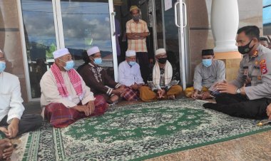 Cegah-Penularan-Covid-19,-Kapolres-Alor-:-Sebelum-Sholat-Ied-Para-Jemaah-dan-Pengurus-Wajib-Rapied-Antigen 