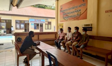 Melalui-Pola-Restorative-Justice,-Personil-Jajaran-Polda-NTT-Berhasil-Damaikan-Kakak-Beradik-yang-Bertikai