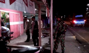 Ipda-Ariasa-Pimpin-Patroli-Dan-Himbauan-Pembatasan-Jam-Malam-Di-Seputaran-Kota-Maumere