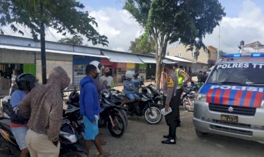 Sat-Lantas-Polres-TTU-Melakukan-patroli-pemantauan-penerapan-adaptasi-kebiasaan-baru-di-Kefamenanu
