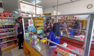 Antisipasi-Lonjakan-Covid-19,-Ditsamapta-Polda-NTT-Giatkan-Patroli-Beri-Imbauan-Prokes