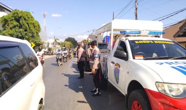 Tak-Bosannya-Satbrimoda-Polda-NTT-Terus-Berikan-Himbauan-Prokes-5M-kepada-Masyarakat
