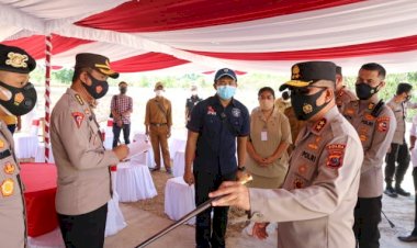 Cek-Ruang-Isoter-di-RSUD-Pratama-Komodo,-Kapolda-NTT-Pastikan-Sesuai-SOP