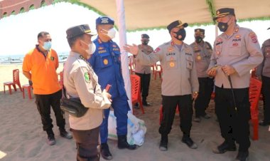 Kapolda-NTT-Cek-Kesiapan-Kegiatan-Vaksinasi-dan-Pemberian-Bansos-Bagi-Masyarakat-Pesisir