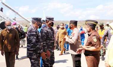 Kapolda-NTT-Menyambut-Kunjungan-Kepala-Staf-TNI-Laksamana-TNI-Yudo-Margono-di-Kupang