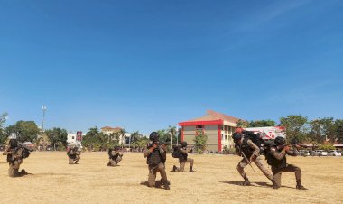 Personel-Satbrimobda-NTT-Latihan-Gerilya-Anti-Gerilya-(GAG) 