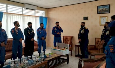 Kapolda-NTT-Beri-Kejutan-Danlanud-Eltari-Kupang-di-HUT-ke-76-TNI