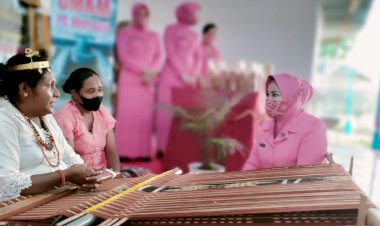 Ketua-Bhayangkari-Daerah-NTT-Harap-Bhayangkari-Tangguh-Menghadapi-Pandemi-Covid-19