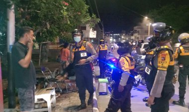 Jaga-Stabilitas-Kamtibmas-dan-Cegah-Penyebaran-Covid-19,-Turjawali-Ditsamapta-Polda-NTT-Gelar-Patroli-KRYD