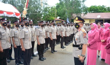 230-Orang-Dilantik-Menjadi-Bintara-Polri--di-SPN-Polda-NTT,-Kapolda-NTT-Bersyukur Semakin-Banyak-Putra-Putra-terbaik-NTT-Menjadi-Pelindung,-Pengayom-dan-Pelayan-Masyarakat
