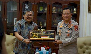 Silaturahmi-dengan-Kajati-NTT,-Kapolda-NTT-Pamit-dan-Mohon-Doa-Restu