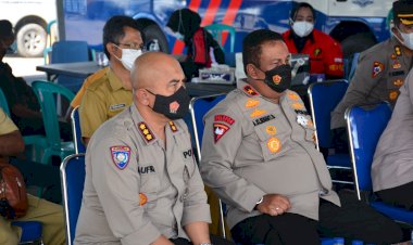 Tinjau-Vaksinasi-Serentak-Akabri-Angkatan-2001-di-Kabupaten-Kupang,-Wakapolda-NTT-Ingatkan-Waspadai-Varian-baru-Omicron