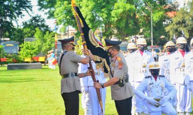 Upacara-Penyerahan-Pataka-Polda-NTT-Catya-Turangga-Wira-Sakti-Tandai-Pergantian-Kapolda-NTT