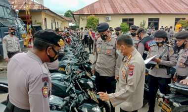 Pastikan-Siap-Digunakan,-Dirsamapta-Polda-NTT-Lakukan-Pengecekan-Ranmor-Dinas