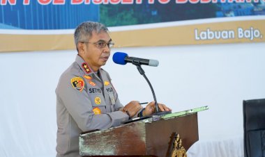 Tatap-Muka-Bersama-Perwira-Polres-Mabar,-Kapolda-NTT-:-Dasar-Dari-Perubahan-Adalah-Semangat