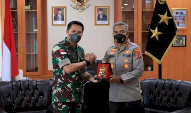 Perkokoh-Hubungan-Sinergisitas,-Kapolda-NTT-Terima-Kunjungan-Silaturahmi-Danlanud-El-Tari-Kupang