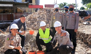 Pembangunan-Gedung-IGD-dan-Radiologi-RSB-yang-Baru,-Kapolda-NTT-Harap-Pelayanan-Makin-Maksimal
