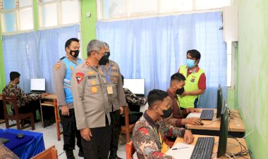 Pastikan-Sistem-Ujian-Bersih-dan-Transparan,-Kapolda-Pantau-Langsung-Tes-Psikologi-Bintara-Polri