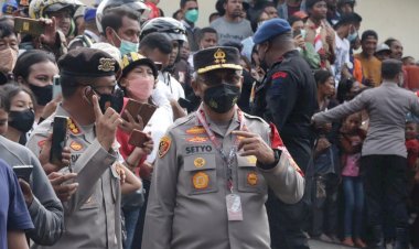 Kapolda-NTT-Pantau-Langsung-Pengamanan-Rangkaian-Kunjungan-Presiden-RI-di-Ngada