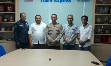Perkuat-Hubungan-Silaturahmi-Dengan-Media,-Kabidhumas-Polda-NTT-Kunjungi-Kantor-Timex-Kupang